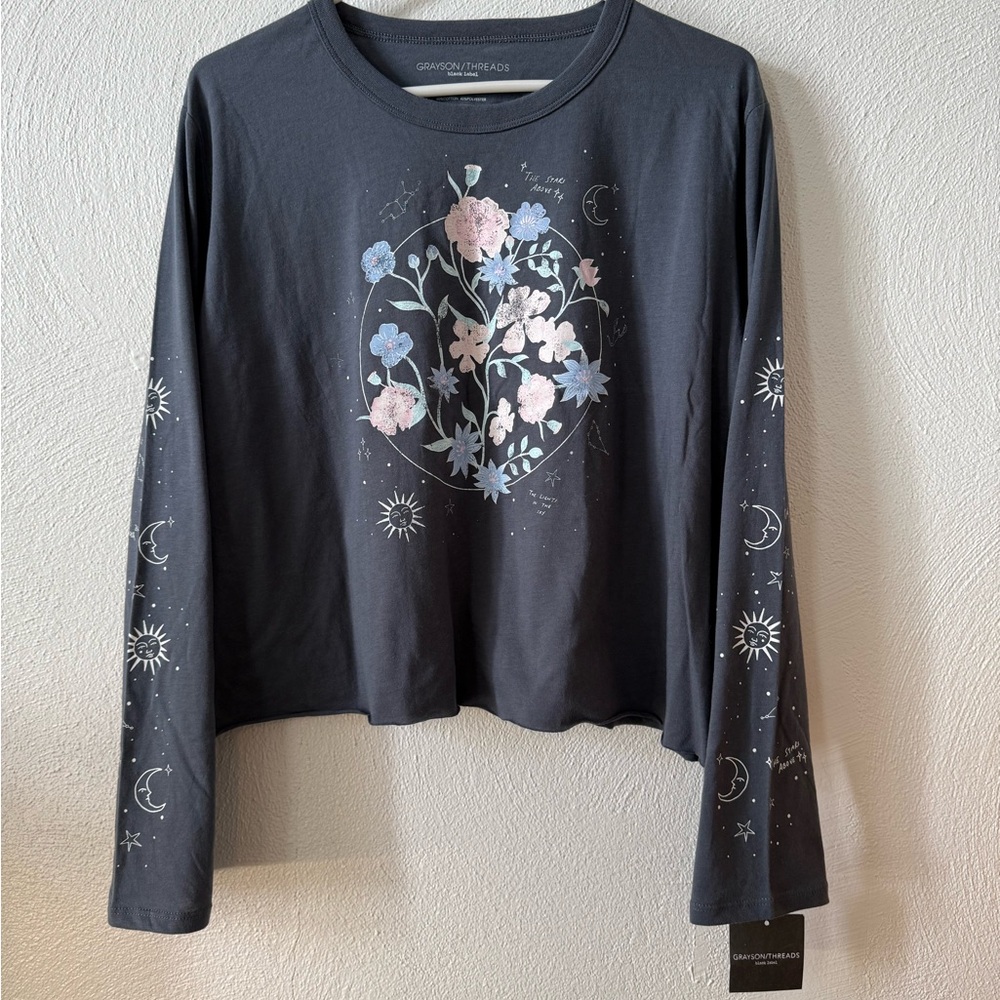 NWT Grayson Threads Black Label Celestial Flowers Cropped Long Sleeve Tee Sz M